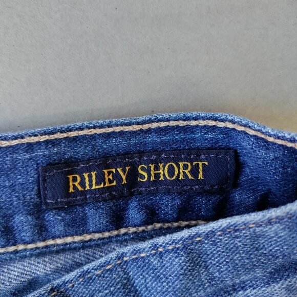 Lucky Brand Riley Short Floral Lace Raw Hem Mid-Rise Wash Denim Size 24 Women - Picture 10 of 13